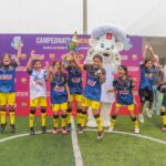 Niñas de la academia ‘River Sacachispas’ de Comas campeonan en el ‘Futbolito Bimbo 2024’