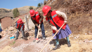 Foncodes invierte más de S/ 53 millones en rehabilitación de vías rurales en 24 departamentos del país